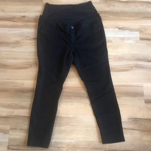 Old Navy Rockstar Maternity Black jeans 14 short